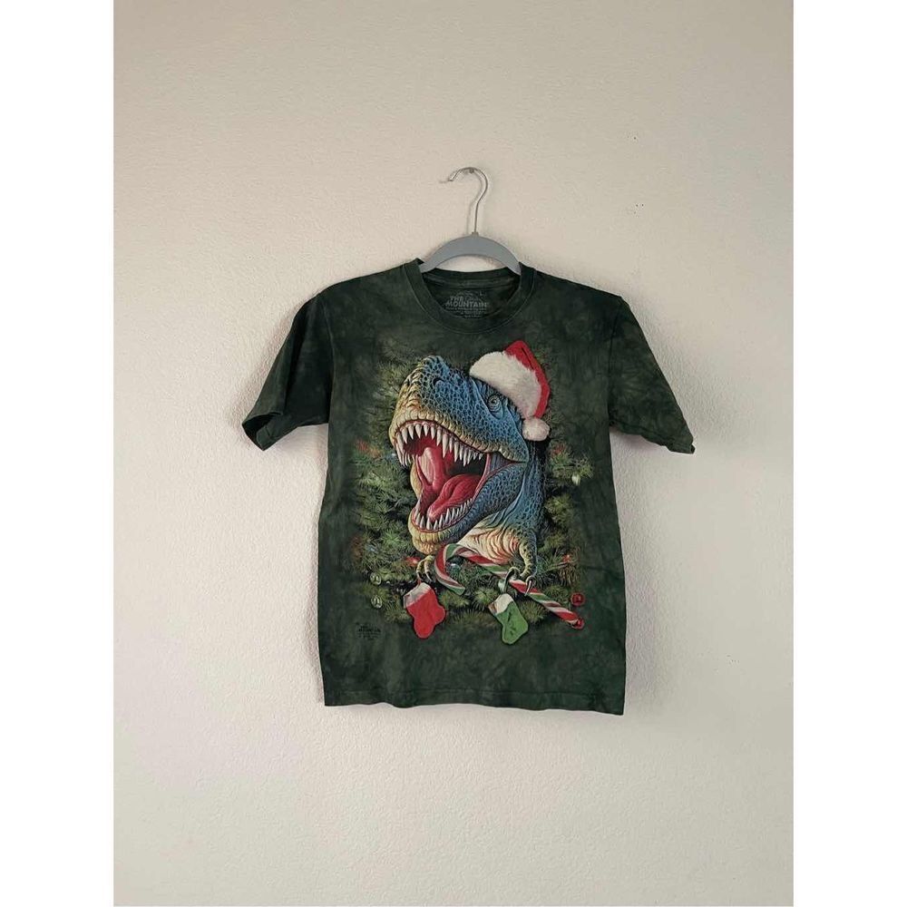 The mountain Christmas dinosaur t‎ shirt size large